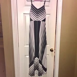 bebe black and white maxi dress/black silk belt